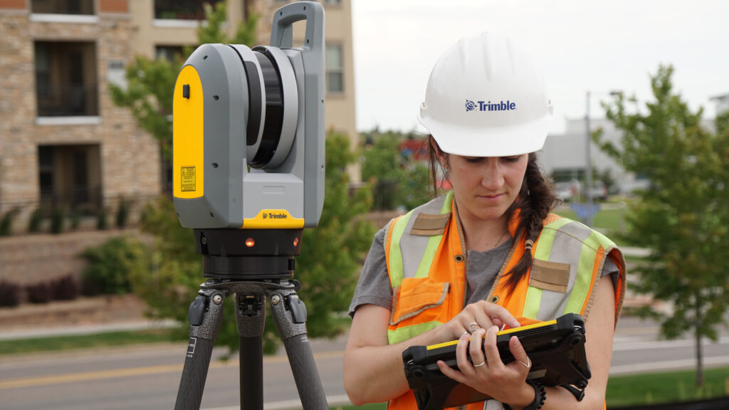 Trimble X7