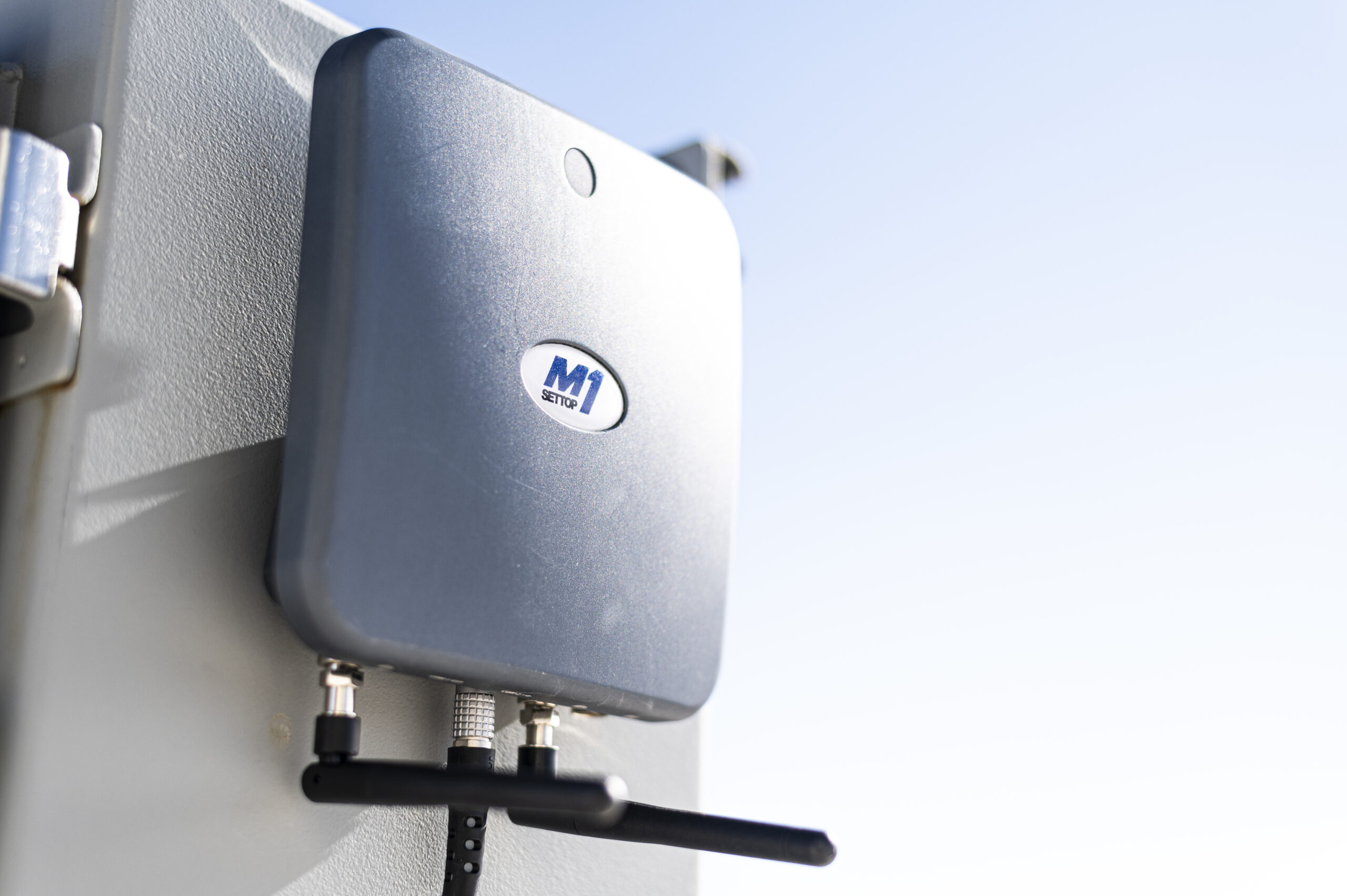 Real-Time Building Movement Alerts: How Remote Monitoring Keeps Sites Safe