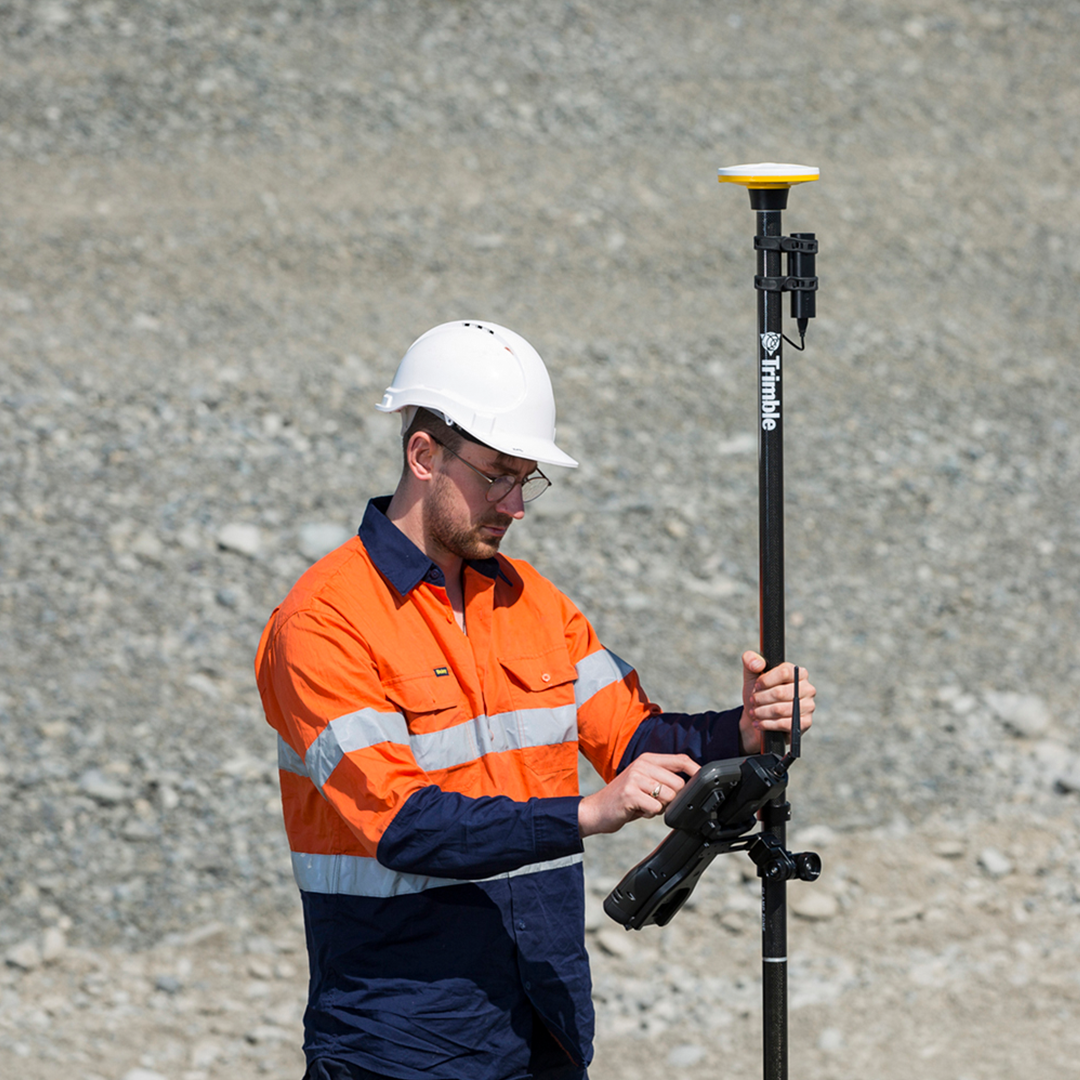 Trimble Corrections Hub Included
