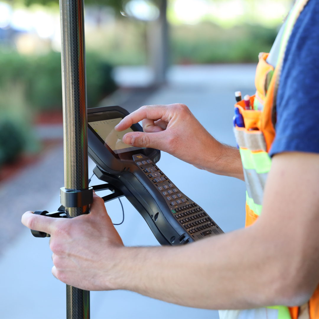 Trimble Corrections Hub Included