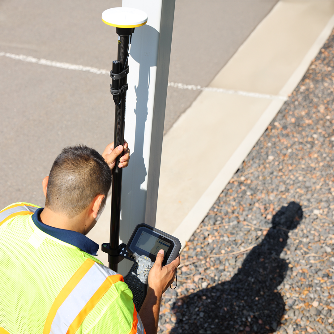 Trimble Corrections Hub Included