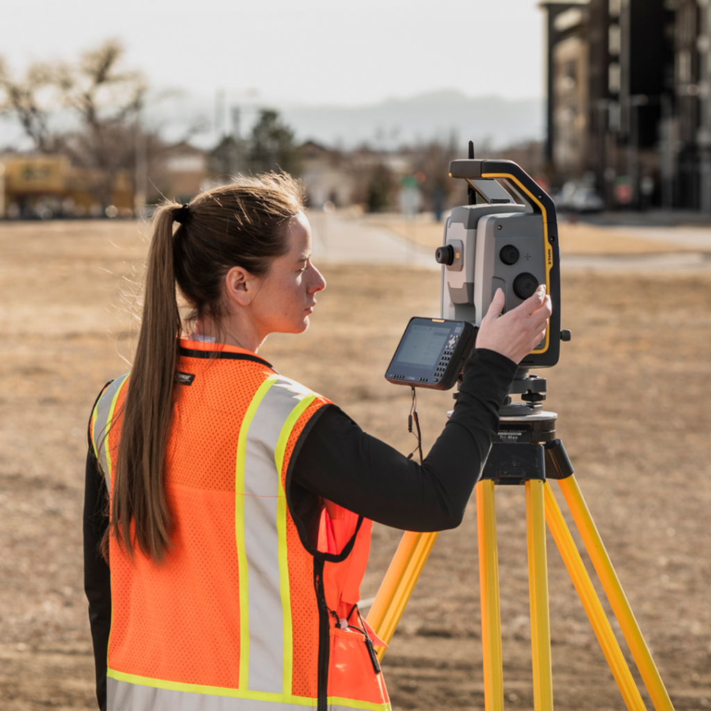 Trimble T70